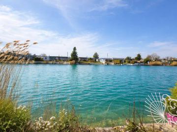 WOHNEN AM SEE, ERBAUEN SIE SICH IHREN WOHNTRAUM MIT SEEZUGANG Haus mit Keller in Trockenparzelle