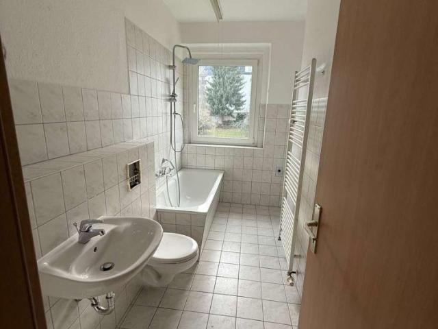 Wohnen am Stadtwald – helle 3 Raum Wohnung mit viel Lebensqualität