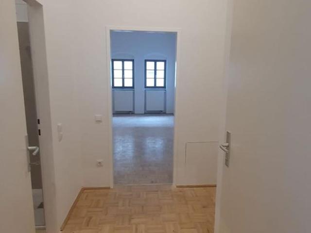 Wohnen am Steyrer Stadtplatz – Innenhofseitige 2 Zimmerwohnung mit Küche Top 7