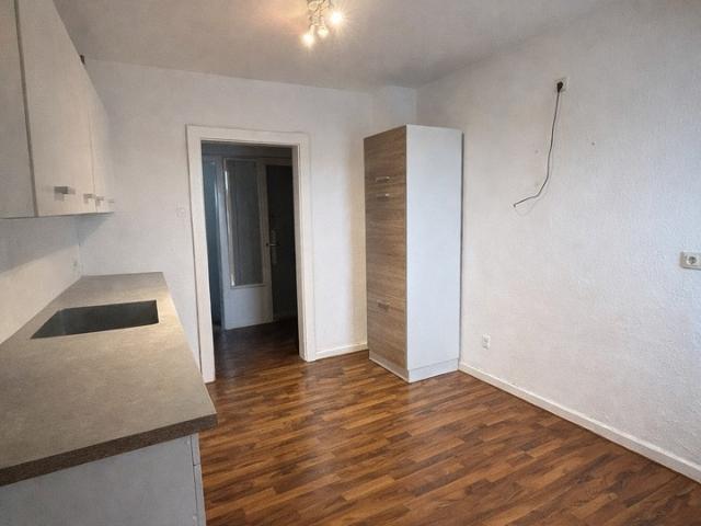 Wohnen am Park! Ruhige und helle 3 Zimmer Wohnung im 3. OG