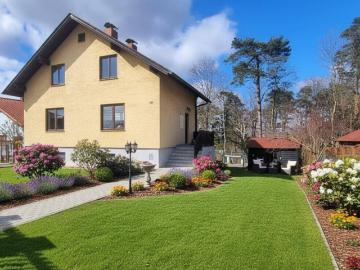 Wohnen am Tor zum Nationalpark Thayatal! 130m² Haus, 6 Zimmer und großem Garten in toller Ruhelage!