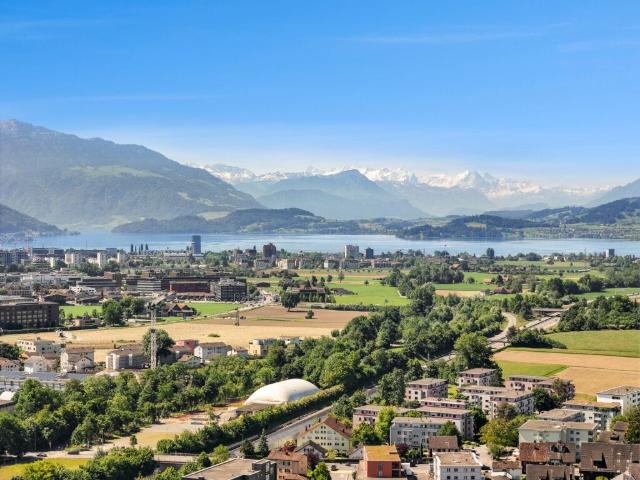 WOHNEN AN PRIVILEGIERTER LAGE MIT WEITBLICK EINFAMILIENHAUS IN BAAR