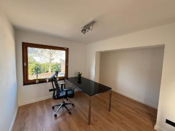 Wohnen & Arbeiten im modernisierten freistehenden EFH