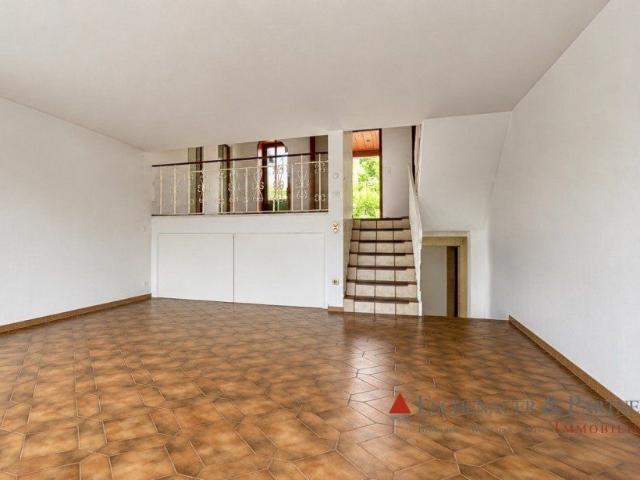 Wohnen auf mehreren Ebenen Charmantes Splitlevel Reihenhaus mit Terrasse & Garten in Heidelberg