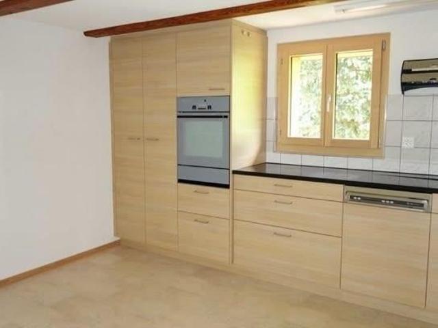 Wohnen auf dem Land in Menzingen in Zweifamilienhaus