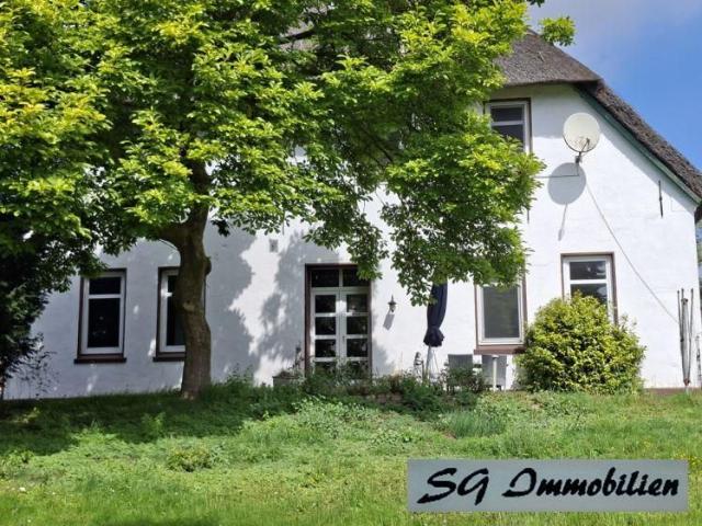 Wohnen auf dem Lande! Große EG Wohnung in 28297 Bremen Seehausen!