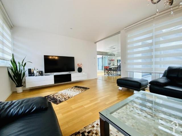 Wohnen auf einer Ebene Moderne, hochwertige 3 Zimmer Wohnung mit Bungalow Charakter
