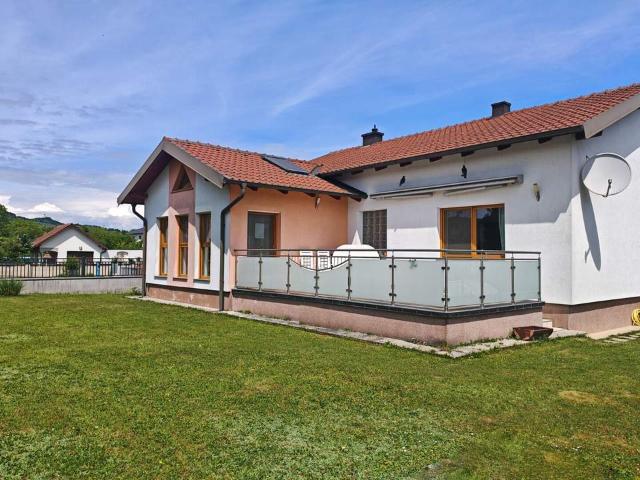 ☀️ Wohnen auf einer Ebene: Gepflegter Bungalow mit sonnigem Garten, Garage & Vollkeller