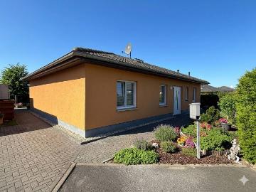 Wohnen auf einer Ebene in gefragter Reudener Lage inklusive Garage, Terrasse und Gartengrundstück