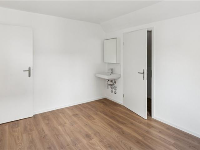 Wohnen auf höchstem Niveau Traumhafte 4.5 Zimmer Maisonette nach Totalsanierung