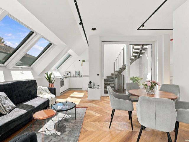Wohnen auf höchstem Niveau – Exklusive 2 Zimmer Dachterrassenwohnung nahe Schloss Schönbrunn