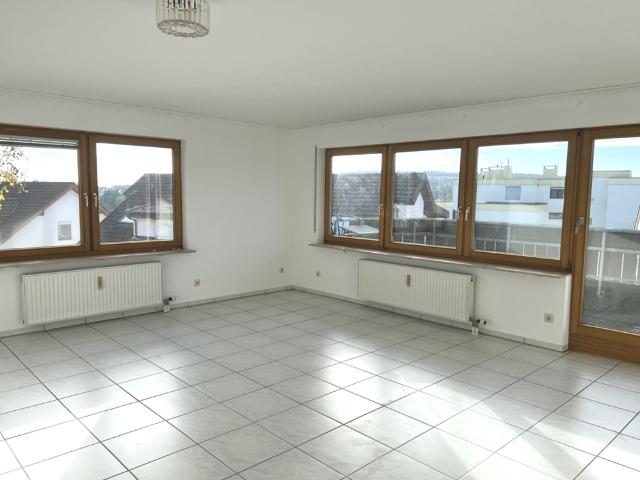 Wohnen auf Zuhause auf zwei Ebenen–charmante 4 Zi.Maisonette in Leinfelden Echterdingen Musberg