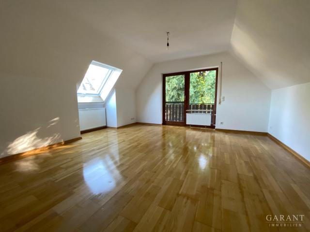 Wohnen auf zwei Ebenen gepflegte Maisonette Wohnung mit Balkon und Blick ins Grüne