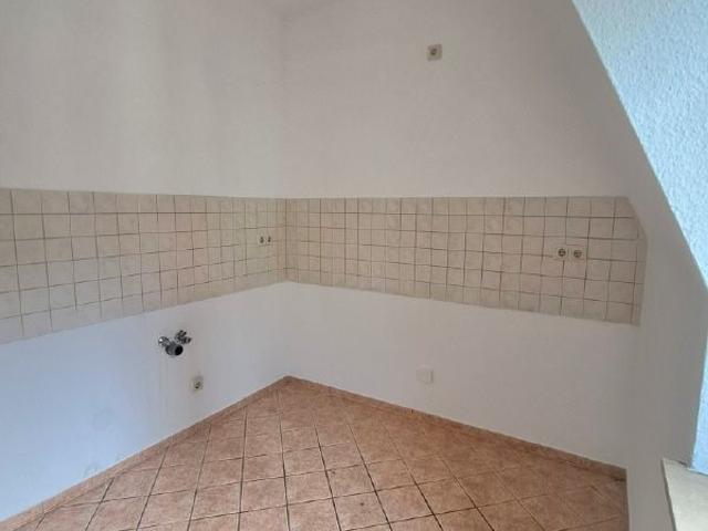 Wohnen auf zwei Etagen mit Balkon!