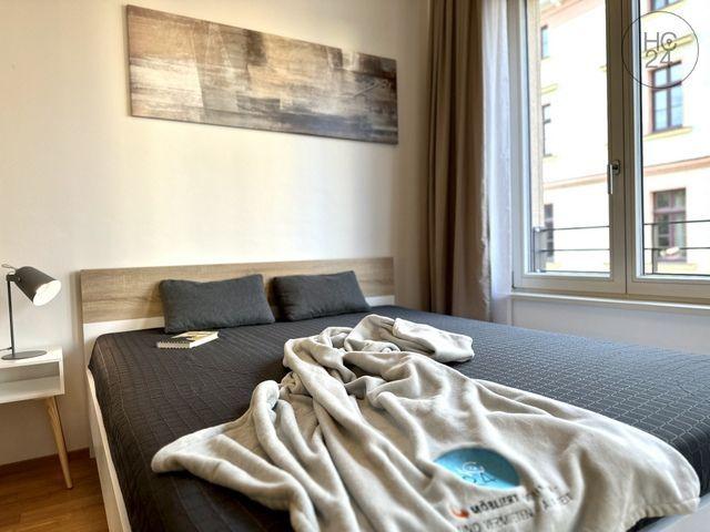 Wohnen auf Zeit im Leipziger Zentrum: moderne 2 Raum Wohnung mit Loggia / PKW Stellplatz