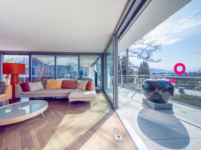 Wohnen auf Zeit: Luxus Penthouse in Bestlage Arenberg–Pool, Festungsblick & Bergpanorama inklusive!