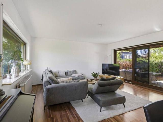 Wohnen auf Zeit möblierte 3 Zimmer Wohnung mit Terrasse
