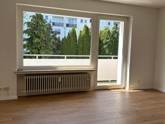 Wohnen auf 2 Ebenen mit Balkon und frisch renoviert