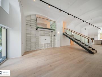 Wohnen beim Schloss Belvedere: Maisonettewohnung mit Loftcharakter & großzügiger Freiflächen