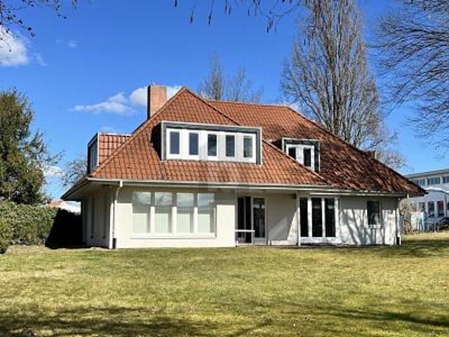 WOHNEN. GENIESSEN. ANKOMMEN