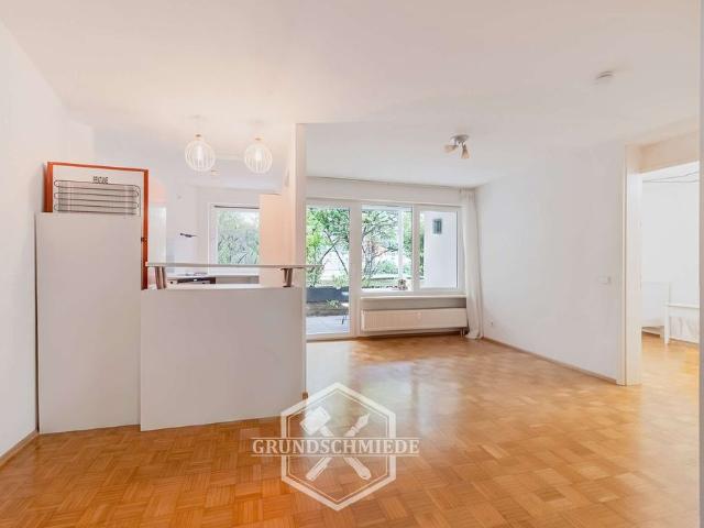 Wohnen direkt am Berliner Platz – 2 Zimmer Wohnung mit Terrasse