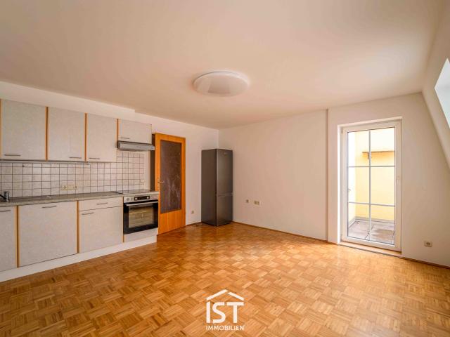 Wohnen direkt am Stadtplatz – 2 Zimmer Wohnung mit Dachterrasse
