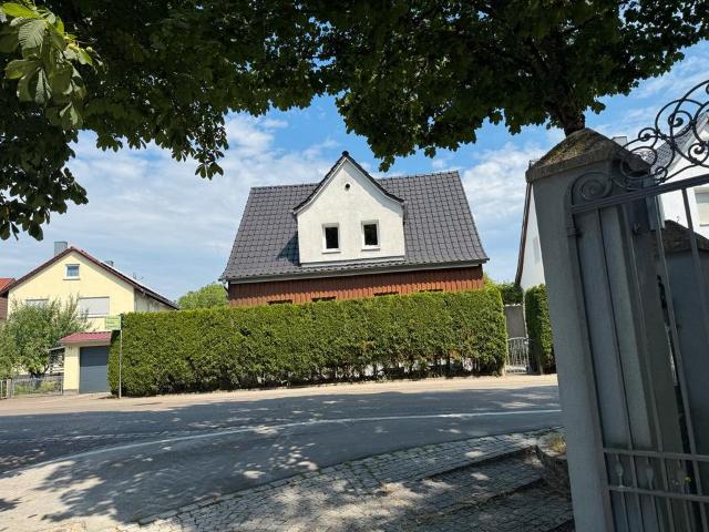 Wohnen direkt am Schlosspark! provisionsfrei