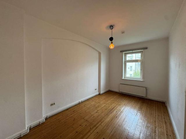 Wohnen direkt an der Wakenitz in der Yorckstraße 23, 3 Ziimmer ca. 64qm, FREI zum 01.02.2027