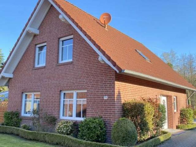Wohnen, Erholen und Investieren in bester Lage Einfamilienhaus in Berumbur