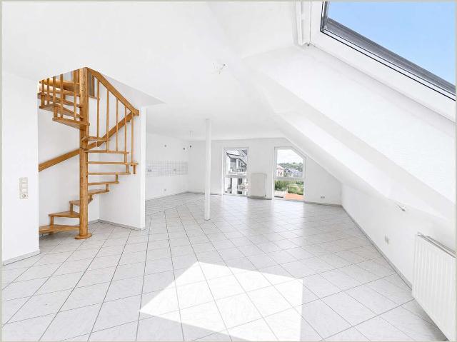Wohnen für die ganze Familie – Maisonette mit drei Schlafzimmern und zwei Bädern