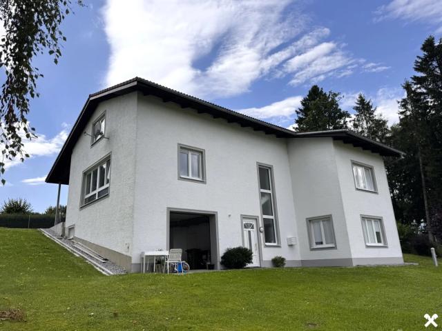 Wohnen im 3 Parteienhaus – Ruhige Lage, nah am Zentrum