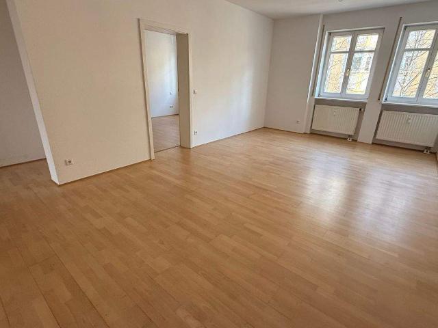 Wohnen im 2.OG Balkon an der KÃ¼che 2 Monate kaltmietfrei !