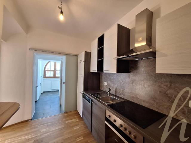Wohnen im charmanten ALTBAU in SCHWAZ