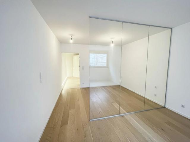 WOHNEN IM BELIEBTEN 7. BEZIRK + Exklusive & Stilvolle sanierte 1 Zimmer Citywohnung mit Lift