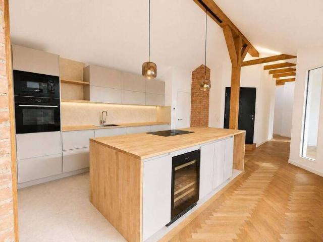 Wohnen im Bergmannkiez: Penthouse mit Sauna und Dachterrasse