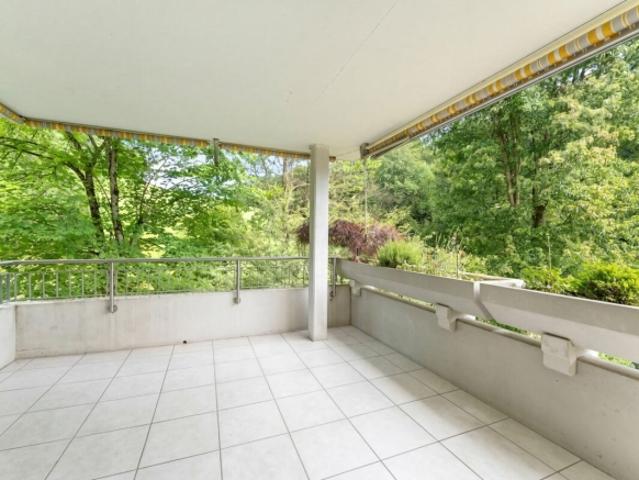 Wohnen im Grünen mit Pilatusblick Helle 5.5 Zimmer Wohnung mit zwei Balkonen
