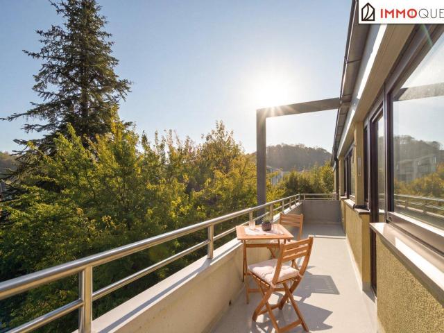 Wohnen im Grünen. Mitten in Salzburg mit Garage. Helle 2 Zimmer Wohnung mit großzügiger Loggia, Grünblick und eigener Garage in Riedenburg
