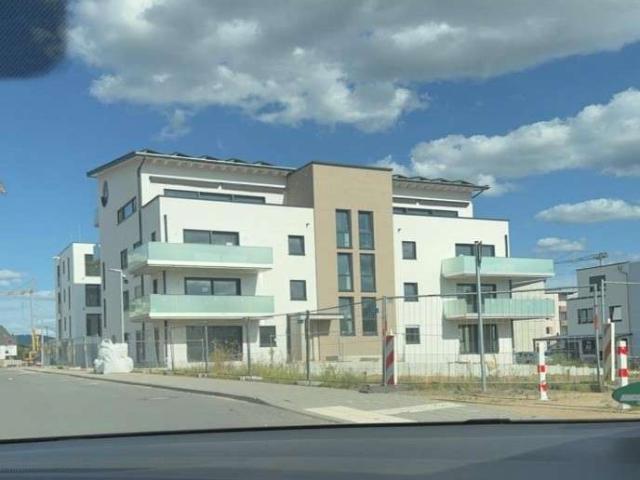 Wohnen im Grünen Exklusive 1 ZKB mit Einbauküche und gr. Terrasse*Bannholzgraben 2