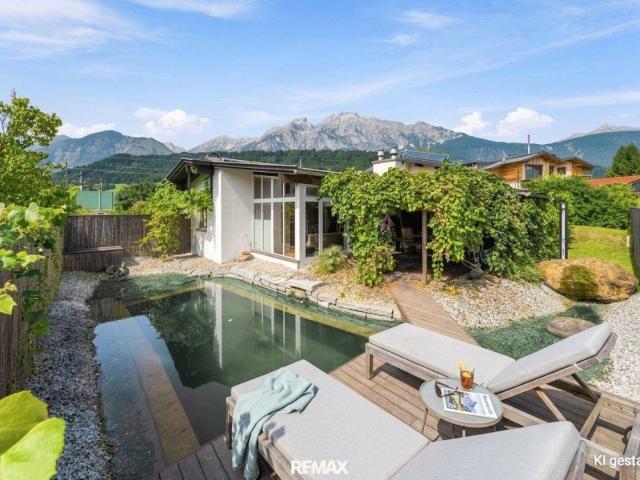 Wohnen im Grünen Einfamilienhaus mit Naturpool & Wintergarten