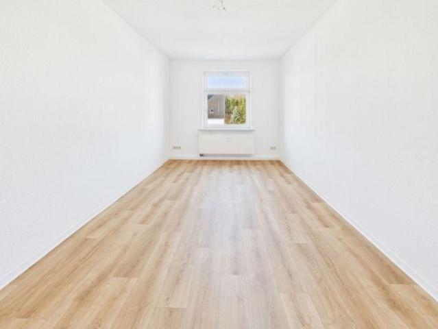 Wohnen im Grünen * hell und freundlich * mit eigenem Hausgarten direkt vor der Tür
