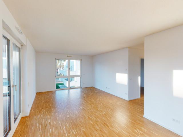 Wohnen im Grünen: Stilvolle 2 Zimmer Wohnung mit großem Garten im SULLIVAN Parkside, Franklin