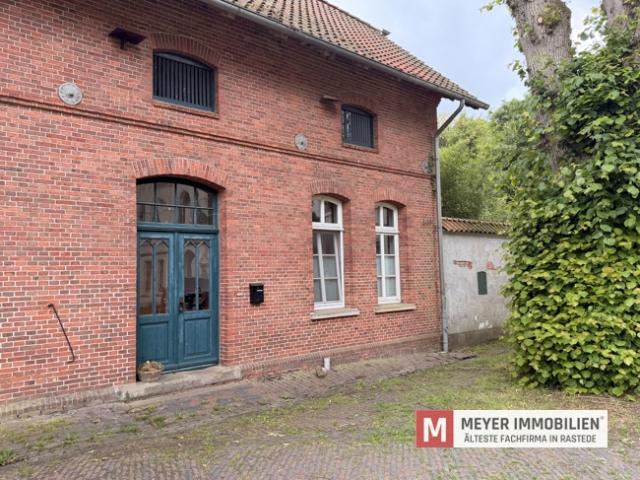 Wohnen im Grünen: Stilvolle 3 Zimmer Wohnung in Rastede Loy Obj. Nr. 6635