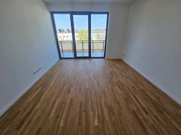 Energieeffiziente Terrassenwohnung Hochwertige 2 Zimmer mit Fußbodenheizung & Garten & SP