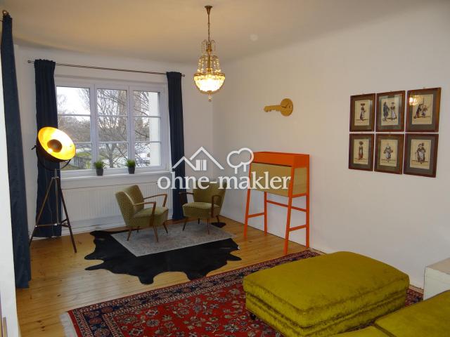 Wohnen im Denkmal / Living in listed building near S Bahn Adlershof