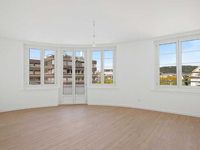 Wohnen im Herzen von Dietikon modern, zentral und mit sonnigem Balkon