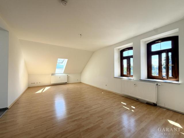 Wohnen im historischen Tonwerk großzügige 4 Zimmer Dachgeschoss Wohnung mit Bergblick
