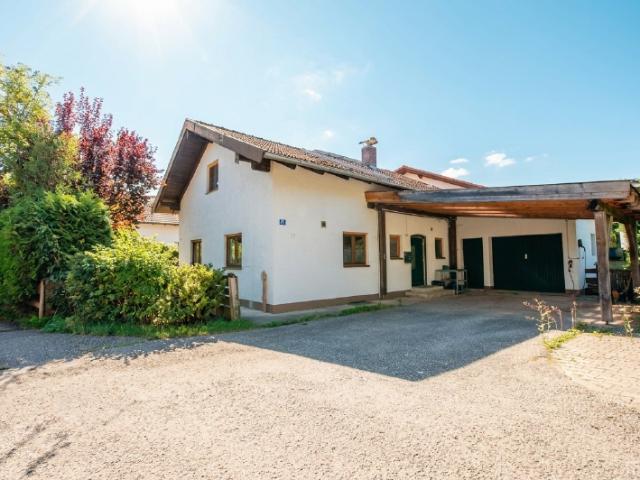 Wohnen im Mangfalltal Einfamilienhaus mit Entwicklungsmöglichkeiten in Bruckmühl