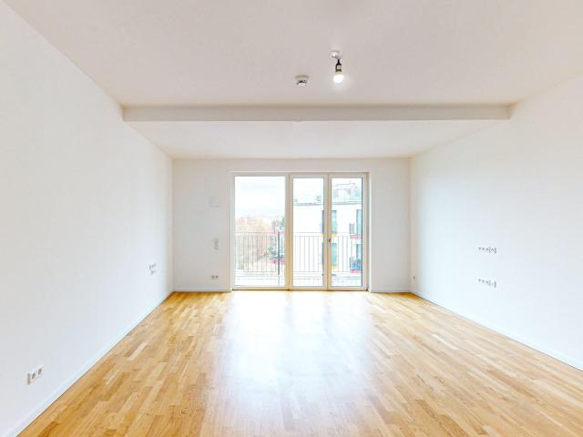 Wohnen im Neubau Großzügige 2 Zimmerwohnung mit Balkon und Wintergarten