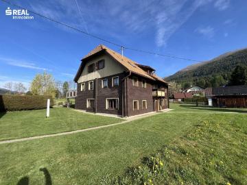 Wohnen im schönsten Bergdorf der Region Außergewöhnliche Liegenschaft mit Geschichte, Großzügigkeit und alpinem Charme