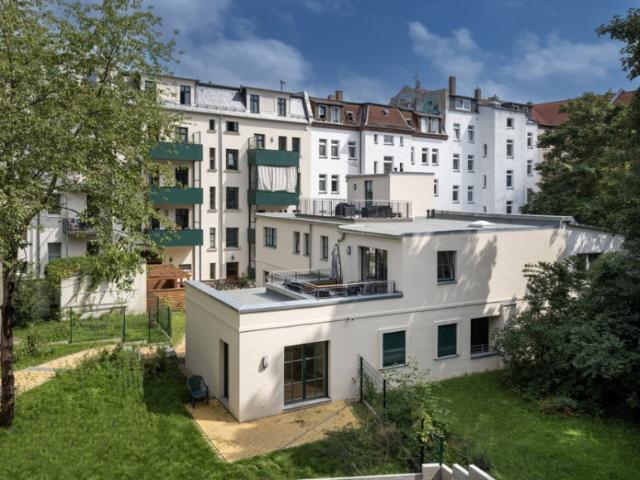 Wohnen im ruhigen Hofgebäude mit Terrasse im beliebten Leipziger Süden !